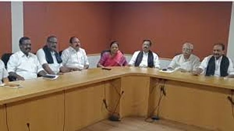 an MLA did not participate in the MDMK high-level committee meeting, he will continue in DMK