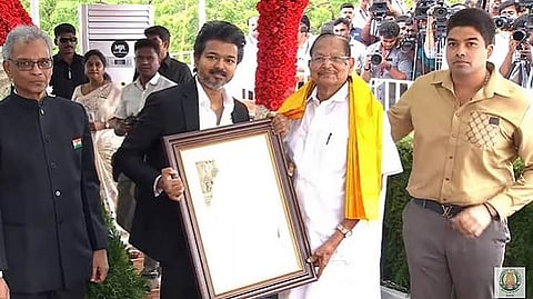 Chief Minister Vijay hoisted the national flag and presented awards to honor individuals