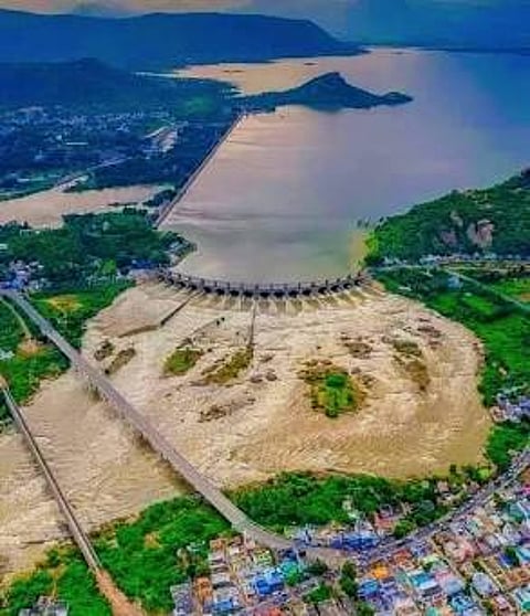 Mettur Dam Water Level Continues to Rise... Chief Minister Expected to Announce Water Release Date Soon?