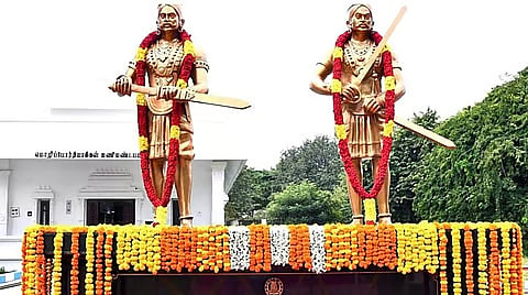 Political Leaders pay Thier Respects to Marudhu Sagodharargal on their 225 Death Anniversary