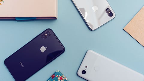 Apple is testing a "self-healing" feature may fix the normal wear and tear of the screen by itself, including scratches and dents