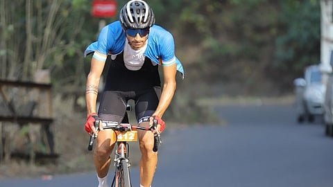 Arvind Panwar cycling in the Ghat section of Mahableshwar
