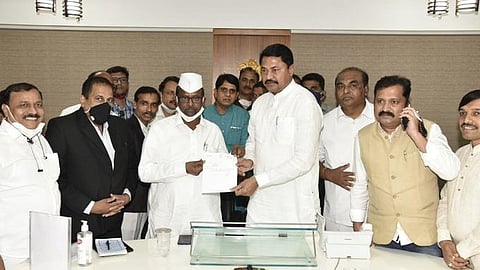 Assembly Speaker Nana Patole resigned from his post and handed  his resignation to Deputy Speaker Narhari Zirwal on Thursday