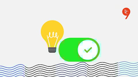 Smart bulb vs Smart Plug - Representational Image