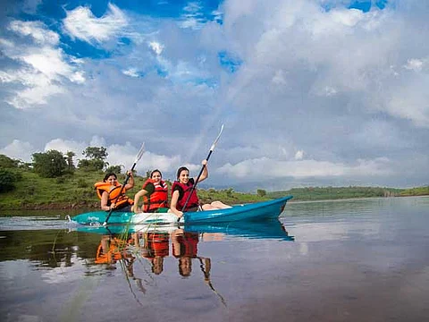 Boat rowing in Kamshet