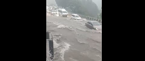 waterlogging at Pune-Mumbai Expressway near Borghat