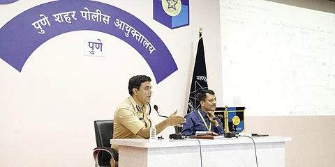 Additional Commissioner of Police Manoj Patil (Left) and Pune Municipal Corporation Chief Engineer Aniruddha Pavaskar (Right)