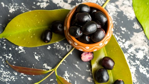 Indian Blackberry: Ayurvedic Jamun Demand Boosts Farmers' Interest