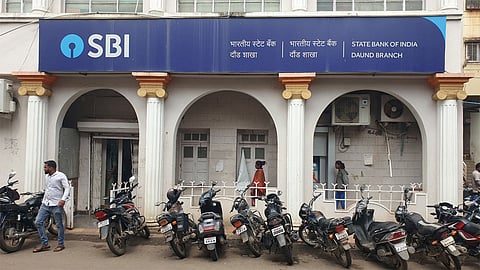 Online Gambling Case: 84 Bank Accounts at SBI Daund Branch Frozen