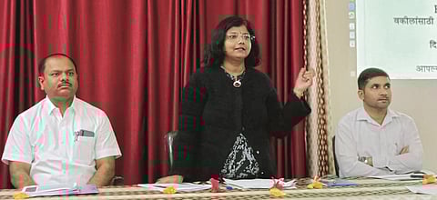 Ghodegaon Court Principal Judge Shilpa Hurgat Advocates Paperless Legal Work