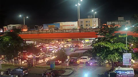 Massive Traffic Jams on Dehu Road-Katraj Bypass as Long Weekend Ends