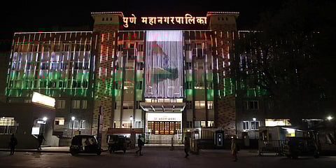 Pro-Congress RTI Activist Beaten by Ex-BJP Corporator at PMC Office