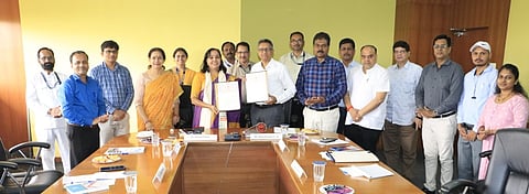 ICAR-CIFE and VAMNICOM Sign MoU to Strengthen Fishery Cooperatives