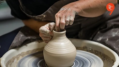 Make Your Weekend Artsy at these Unique Art Workshops in Pune