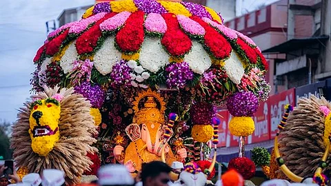 Lion Chariot Procession of Dagdusheth Ganpati