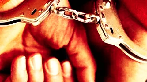 Pune Police Seize ₹40 Lakhs Worth Mephedrone