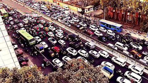 Ganeshkhind Road in Pune