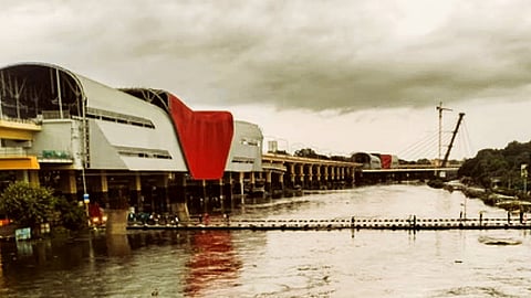 Flooded Mutha River in Pune