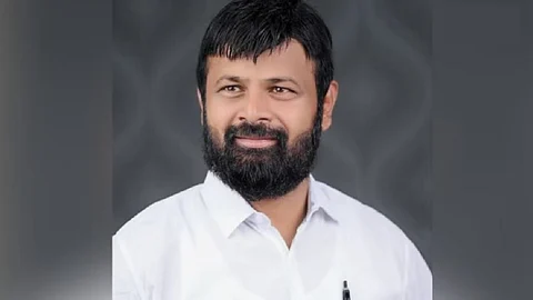 Laxman Hake