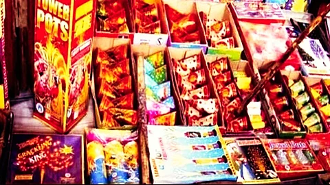 Online Auction System for Firecracker Stalls