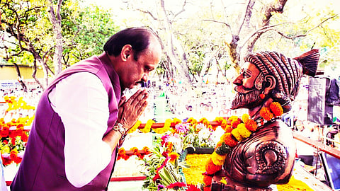 Ajit Pawar paying respect to Chhatrapati Shivaji Maharaj statue