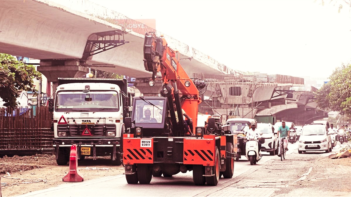 Sinhagad Road Flyover Construction