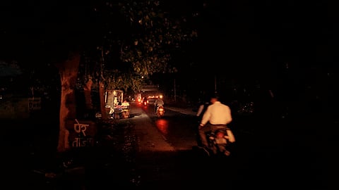 Absence of streetlights on roads