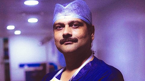 Dr. Abhijit Agashe, Consultant Orthopedic and Joint Replacement Surgeon at Sahyadri Hospitals