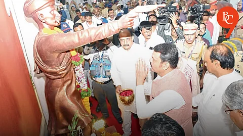 CM Devendra Fadnavis: Chapekar Brothers Drew Inspiration from Shivraya; Memorial Inaugurated