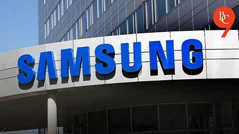 Samsung Considers Shifting Smartphone and Electronics Manufacturing from Vietnam to India Amid US Tariff Pressure