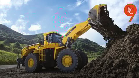 Pune: Waste Picker Woman Dies After Poclain Machine Bucket Strikes Her Head; Operator Arrested