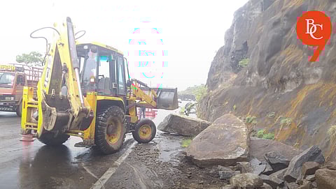 Pune News: Landslide Near Katraj Tunnel Disrupts Traffic Amid Heavy Rains Across Pune District