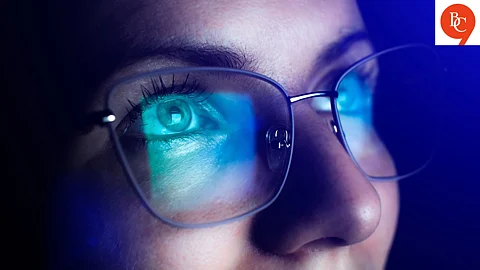 Digital Eye Fatigue 2025: Blue Light Glasses Evolve