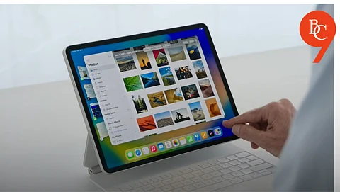 iPadOS 26 Expands Stage Manager