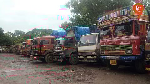 City’s Goods and Private Transport Disrupted as Indefinite Strike Begins