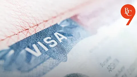 Indian Student’s US Visa Delayed Over Unlisted Reddit Account on DS-160 Form