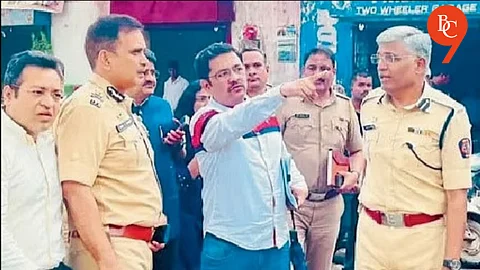 Pimpri-Chinchwad Police Commissioner Vinay Kumar Choubey reviewed major traffic hotspots in and around Hinjawadi IT Park following state government directives.