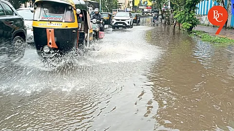 Heavy Rain Batters Pune, Streets Flooded and Transport Disrupted