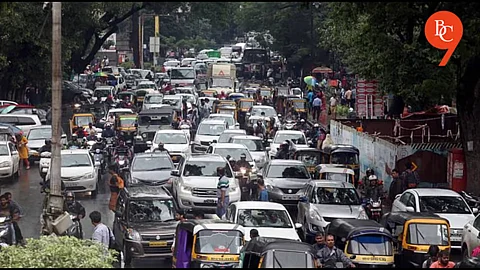 Endless Traffic Jams Leave Pune Commuters Stranded