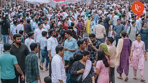 Festive Rush in Pune Markets Ahead of Ganeshotsav