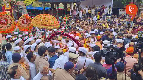 Confusion as Police Block Civic Leaders and Journalists at Pune Procession