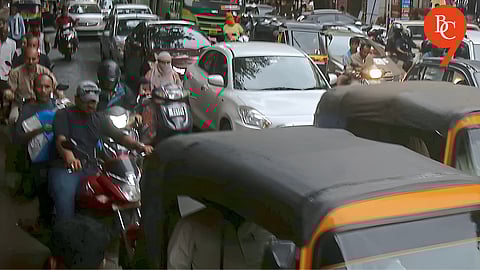 Pune Commissioner Seeks Report on City’s Traffic Woes