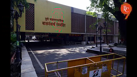 Hotel Misuse of Bal Gandharva Parking Sparks Anger, Civic Action Still Pending in Pune