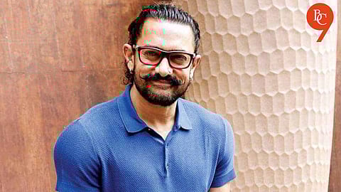 Aamir Khan Honored with Inaugural RK Laxman Award for Excellence in Pune