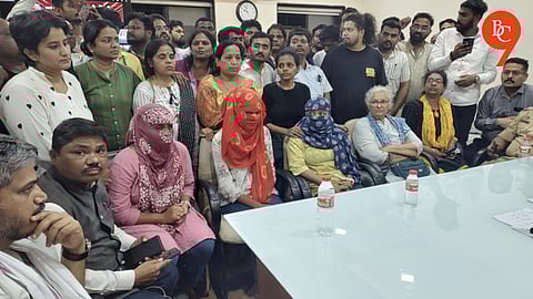 Pune Court Orders FIR Against Police Officers for Assault and Caste Abuse of Women