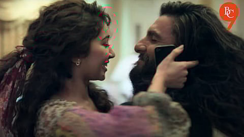 Ranveer Singh Praises Young Co-Star Sara Arjun, Compares Her to Dakota Fanning