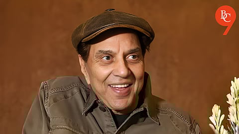 Tributes Pour In from Amitabh, Shah Rukh, Kamal Haasan & Others as Dharmendra Passes Away
