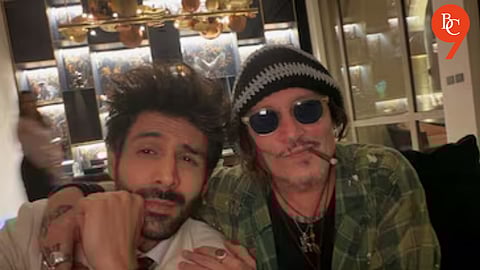 Kartik Aaryan and Johnny Depp's Iconic Photo Takes the Internet by Storm