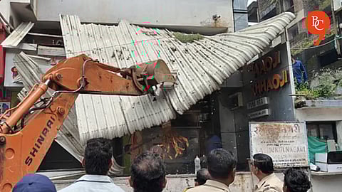 Pune Grand Tour: PMC Clears Encroachments on The Route Ahead of Cycling Event