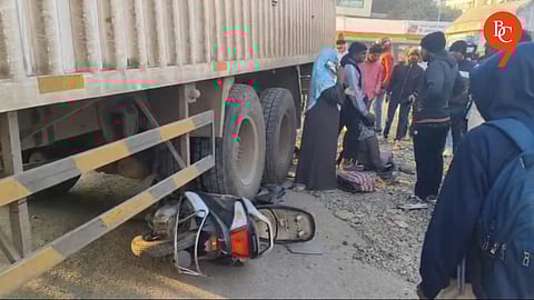 Pune: Teacher Died in Accident; Truck Collide with Scooter on Katraj–Kondhwa Road